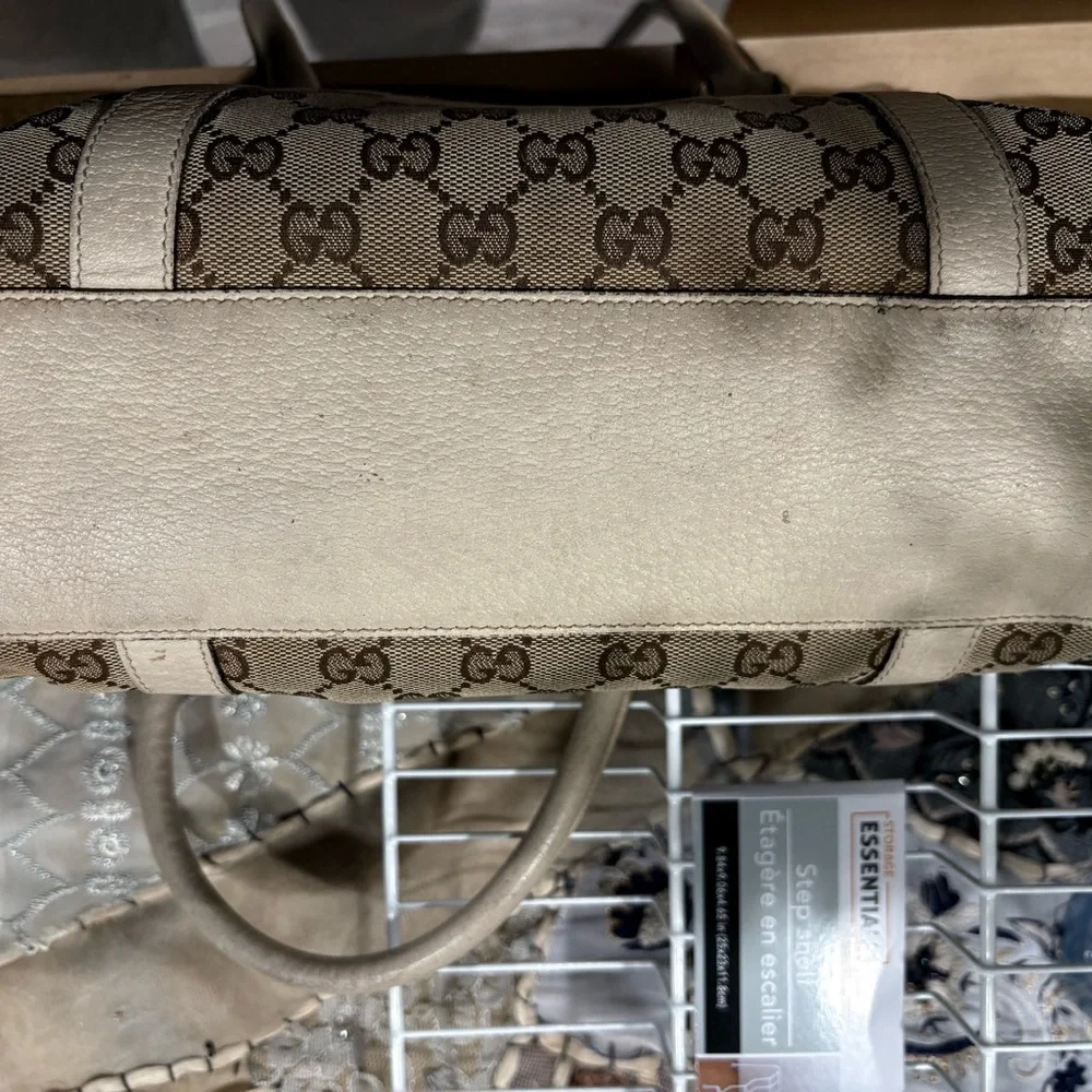 Gucci Beige and Brown Boston Style Monogram Tote Medium - Picture 3 of 11